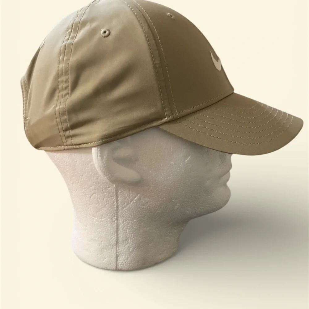 Nike Dri-FITl Legacy91 Adjustable Hat DH1640 - Khaki NWOT